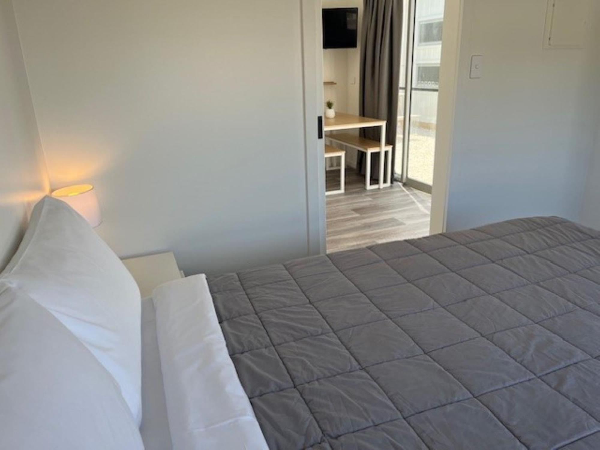 Sea Vu Caravan Park Robe Esterno foto